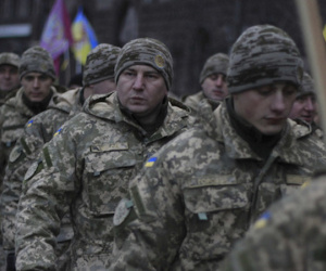 Ukraine không gia hạn thiết quân luật sau vụ Nga bắt tàu