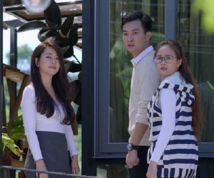 Gạo nếp gạo tẻ tập 97: Bị phát hiện vô sinh, Minh cay đắng nhìn bố chồng rước 'hồ ly' về chăm sóc