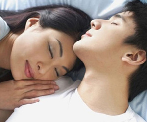 Lợi ích của ân ái với sức khỏe