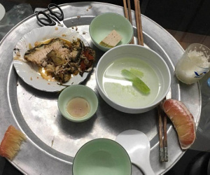 Vừa mệt vừa đói vì đi làm về muộn, dâu trẻ hùng hổ 'đốp chát' hẳn vào mặt nhà chồng vì mâm cơm để lại như đồ thừa