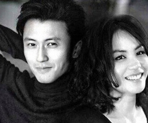 Diva Vương Phi: Bỏ chồng con theo tình trẻ kém 11 tuổi, U50 sống độc thân trong giàu sang