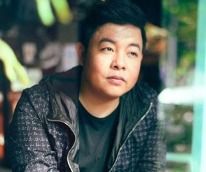 Quang Lê: 'Tôi từng đi bán máy karaoke trước khi làm ca sĩ'