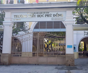 Nóng: Ngã từ tầng 2 trường tiểu học xuống đất, bé trai lớp 1 nguy kịch