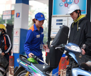 Giá xăng giảm lần thứ 5 liên tiếp