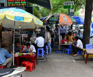 Ngành thuế muốn đưa xe ôm, quán cóc vào dữ liệu quản lý