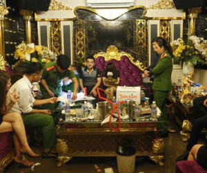 Cô giáo và nữ kế toán phê trong 'tiệc ma túy': Trưởng phòng GD nói gì?