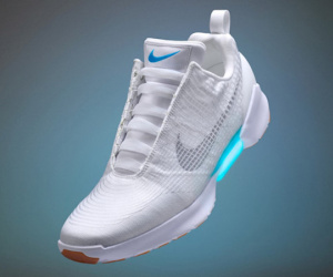 Giày tự buộc dây của Nike sắp có phiên bản mới, rẻ hơn một nửa