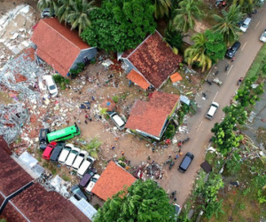Quan chức Indonesia cảnh báo nguy cơ sóng thần tiếp diễn