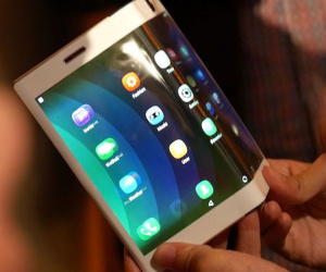 Smartphone màn hình gập sẽ thay đổi cách sử dụng hàng ngày của chúng ta ra sao?