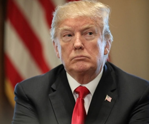 Trump hủy kỳ nghỉ Giáng sinh vì chính phủ đóng cửa