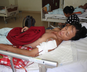 Bắn 4 phát đạn để giải quyết chuyện của người khác
