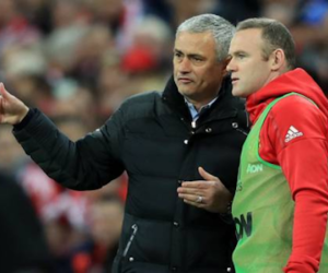 Rooney: 'Mourinho bóp nghẹt sự sống ở Man Utd'