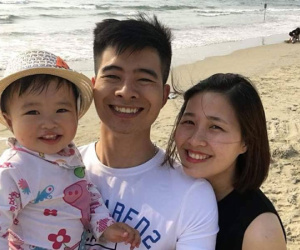 Chồng bế con 2,5 tháng sang hàng xóm ti trực để vợ đi làm tóc cùng lời nhắn khiến vợ trào nước mắt: 'Em đã vất vả vì gia đình mình nhiều quá!'