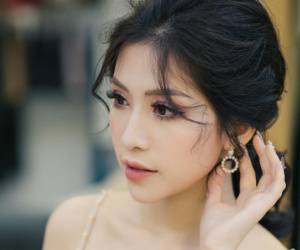Hà Quy - cô chủ xinh đẹp của thương hiệu thời trang thiết kế 22 tuổi đã có ô tô, kiếm nửa tỷ/tháng