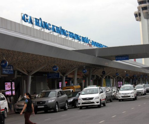 Sân bay Tân Sơn Nhất tăng giá giữ xe