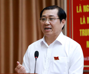 Chủ tịch Đà Nẵng Huỳnh Đức Thơ: 'Việc tôi đi hay ở là do Trung ương quyết định'