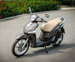 Các mẫu xe máy cho nữ giới có phanh ABS rẻ nhất VN