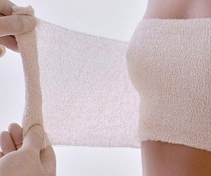 Hoại tử ngực sau hai lần bơm mỡ nhân tạo