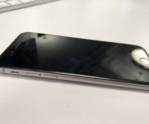 Dùng iPhone 'tẹt ga' nhưng vẫn bán với giá hời và nhanh nhất