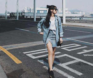 Hội con gái giải đáp thắc mắc 14 độ sao vẫn mặc váy ra đường, nghe xong các chàng trai chỉ biết câm nín