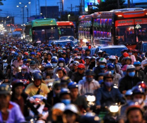 Cửa ngõ Sài Gòn tắc nghẽn ngày cuối kỳ nghỉ Tết Dương lịch