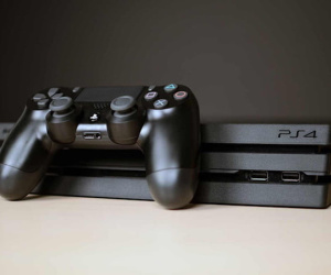 Mảng game console 2018 - Sony và Nintendo cười, Microsoft khóc