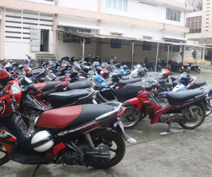 Phát hiện 50 xe máy bị trộm trong tiệm cầm đồ