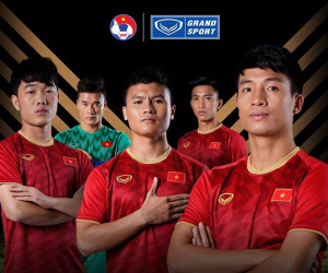 Chiêm ngưỡng mẫu áo thi đấu đẹp lung linh của ĐT Việt Nam trong năm 2019