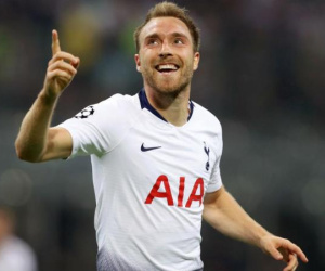 Eriksen lại khiến NHM Tottenham lo sốt vó