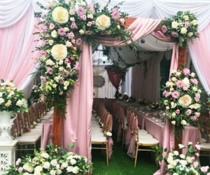 Khoảnh khắc thót tim trong đám cưới nữ đại gia Thái Nguyên
