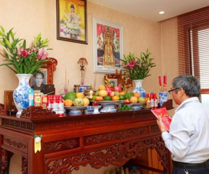 Ban thờ cấm để thế này nhà nào mắc phải xác định nghèo hèn khốn đốn, gia đình thường xuyên mâu thuẫn