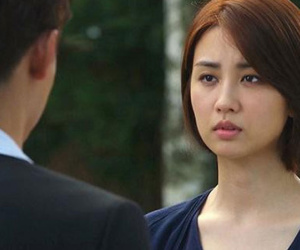 Đêm tân hôn chồng lạnh lùng hỏi một câu mà khiến vợ bỏ đi ngay trong đêm