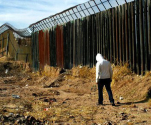 Mexico: Tìm thấy hàng chục thi thể gần biên giới với Mỹ