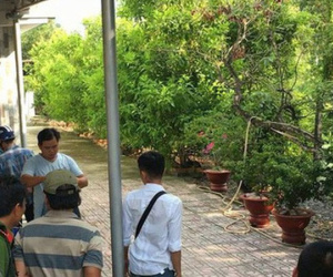 Nghi ngờ vợ quan hệ bất chính, thanh niên 9X dùng dao đâm chết người