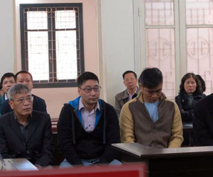 Đại gia chứng khoán lừa 2 ngân hàng gần 50 tỷ đồng