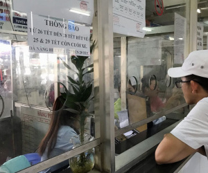 Xe khách từ Sài Gòn đi miền Trung 'cháy vé', dân lo sốt vó