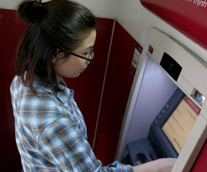 25 triệu thẻ ATM phải làm lại, toàn bộ máy ATM thay đổi