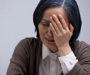 Nhờ con gái đưa đi khám bệnh, ngay tại bệnh viện, nó nói một câu mà lòng tôi tan nát, chỉ muốn chết ngay
