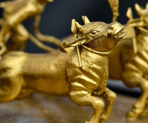 Giá vàng hôm nay 13/1: Vàng trong nước ngược chiều thế giới