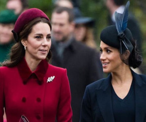 Thêm bằng chứng cho thấy Meghan và chị dâu Kate 'bằng mặt không bằng lòng', họ chỉ đang 'diễn' trước công chúng