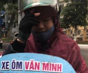 Clip: Cô gái ngỡ ngàng khi phải trả 500k xe ôm cho đoạn đường 8km từ bến xe Mỹ Đình về Điện Biên Phủ