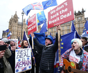 EU có thể lùi thời hạn Brexit nếu Anh yêu cầu