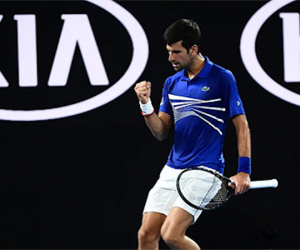 Djokovic loại Tsonga, vào vòng ba Australia Mở rộng