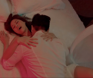 Đóng nhiều cảnh nóng với bạn trai Nguyễn Cao Kỳ Duyên, Hồ Lệ Thu bị hỏi sốc