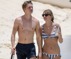 Bị fan chê giấu giếm chuyện yêu đương quá mức, bạn trai Taylor Swift lên tiếng giải thích