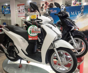 Honda SH tăng giá dịp sát Tết, chênh 23 triệu đồng