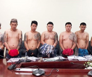 Khởi tố, bắt tạm giam nhóm giang hồ Vũ 'bông hồng'