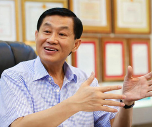 Công ty nhà chồng Hà Tăng thu 3,6 tỷ mỗi ngày nhờ bán hàng miễn thuế