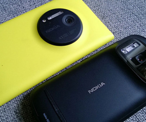 Microsoft thêm chiếc đinh vào 'cỗ quan tài' Windows Phone