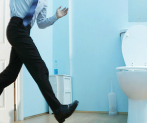 Vì sao con người đi tiểu nhiều vào mùa đông?